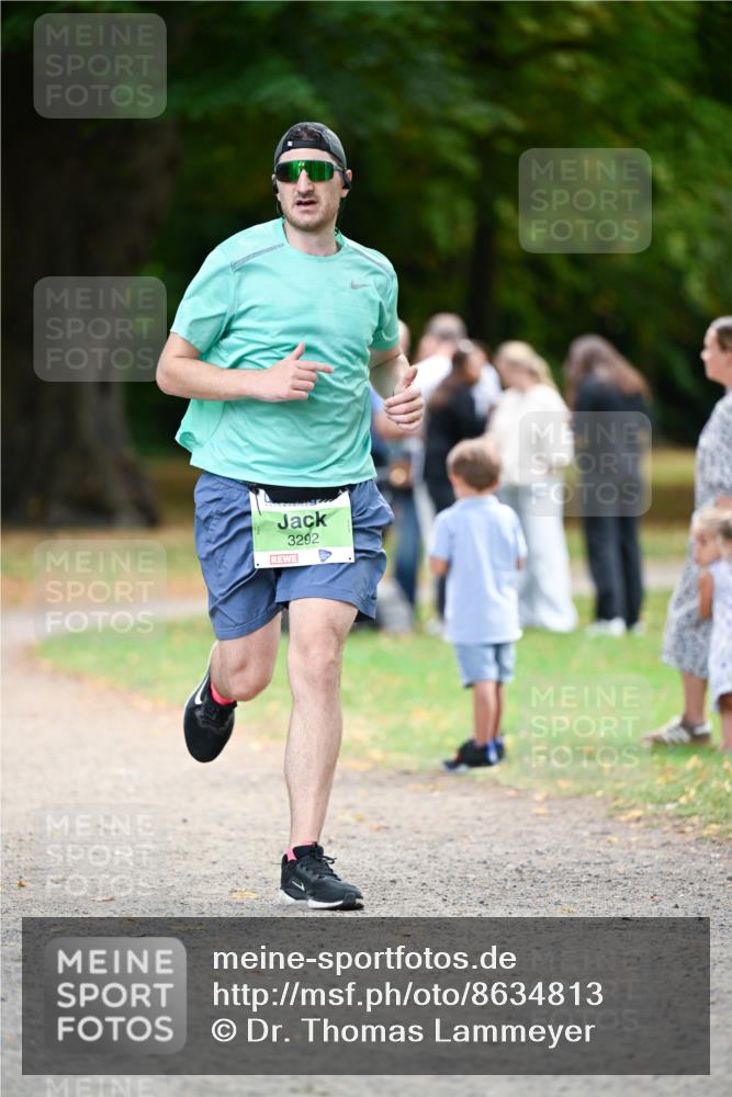 31.08.2025 - 21. Blankeneser Heldenlauf Dr. Thomas Lammeyer http://msf.ph/oto/8634813 31.08.2025 10:35:17 Laufen 3292 meine-sportfotos.de