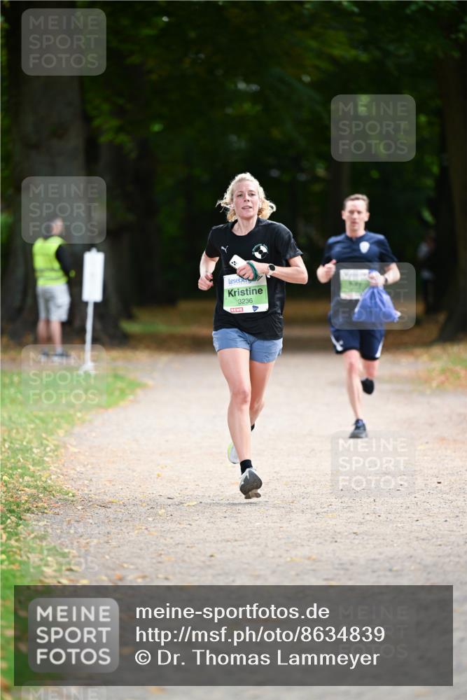 31.08.2025 - 21. Blankeneser Heldenlauf Dr. Thomas Lammeyer http://msf.ph/oto/8634839 31.08.2025 10:35:35 Laufen 3236 meine-sportfotos.de