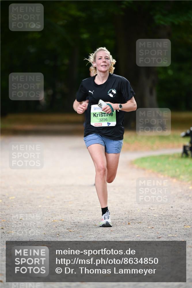 31.08.2025 - 21. Blankeneser Heldenlauf Dr. Thomas Lammeyer http://msf.ph/oto/8634850 31.08.2025 10:35:37 Laufen 3236 meine-sportfotos.de
