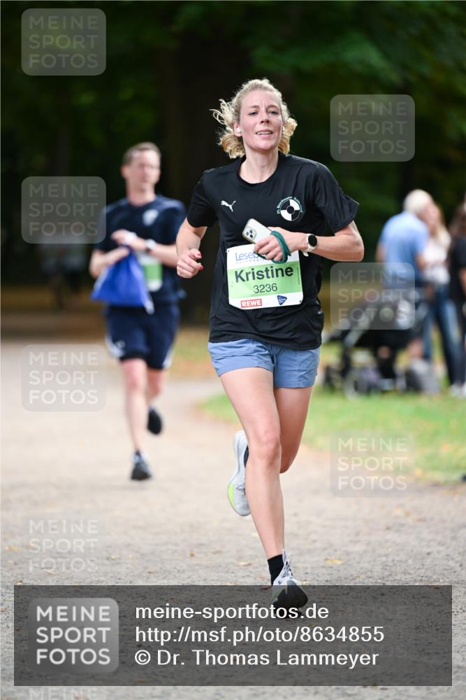 31.08.2025 - 21. Blankeneser Heldenlauf Dr. Thomas Lammeyer http://msf.ph/oto/8634855 31.08.2025 10:35:38 Laufen 3236 meine-sportfotos.de