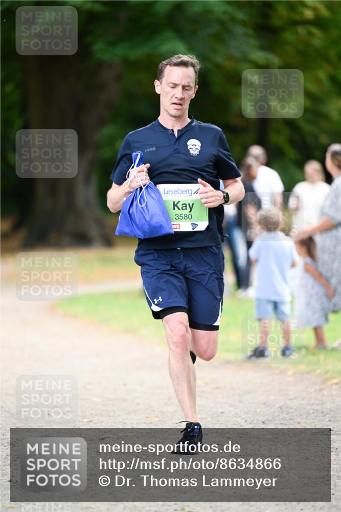 31.08.2025 - 21. Blankeneser Heldenlauf Dr. Thomas Lammeyer http://msf.ph/oto/8634866 31.08.2025 10:35:40 Laufen 3580 meine-sportfotos.de