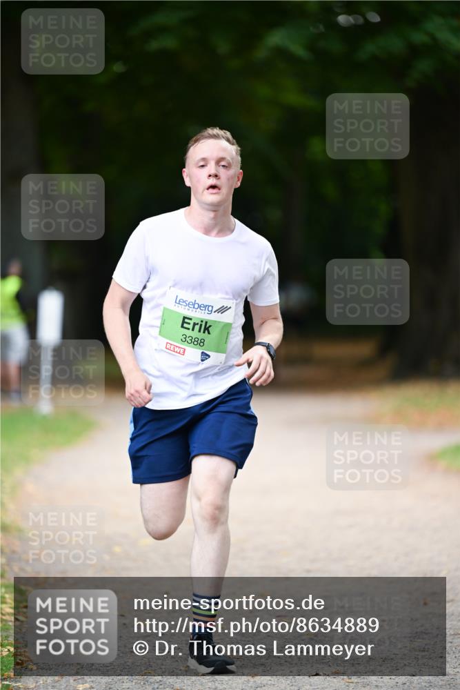 31.08.2025 - 21. Blankeneser Heldenlauf Dr. Thomas Lammeyer http://msf.ph/oto/8634889 31.08.2025 10:35:54 Laufen 3388 meine-sportfotos.de