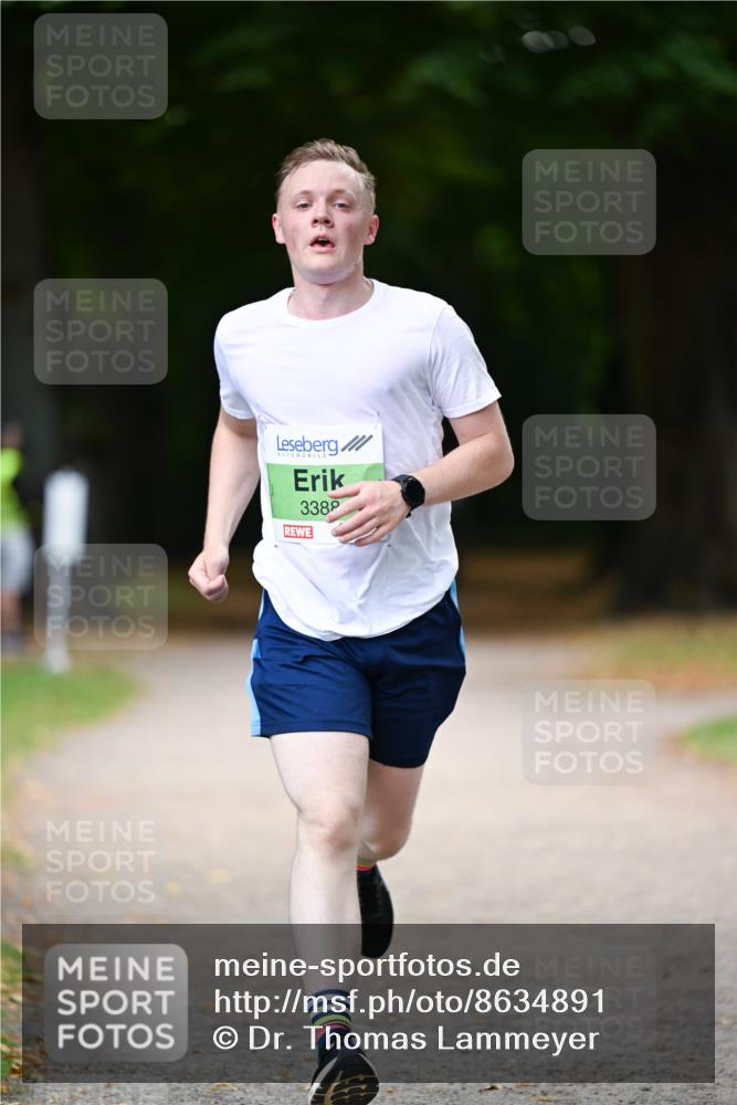 31.08.2025 - 21. Blankeneser Heldenlauf Dr. Thomas Lammeyer http://msf.ph/oto/8634891 31.08.2025 10:35:54 Laufen 3389 meine-sportfotos.de
