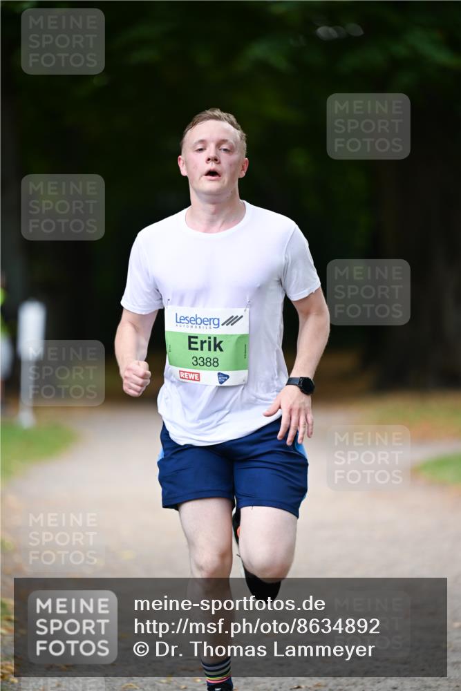 31.08.2025 - 21. Blankeneser Heldenlauf Dr. Thomas Lammeyer http://msf.ph/oto/8634892 31.08.2025 10:35:54 Laufen 3388 meine-sportfotos.de