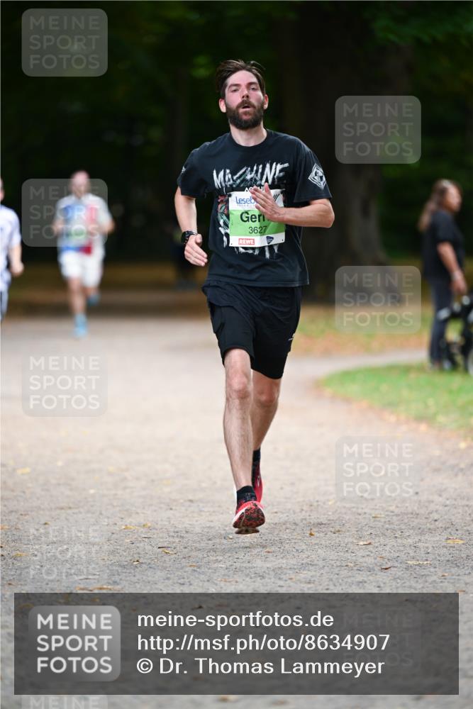 31.08.2025 - 21. Blankeneser Heldenlauf Dr. Thomas Lammeyer http://msf.ph/oto/8634907 31.08.2025 10:36:06 Laufen 3627 meine-sportfotos.de