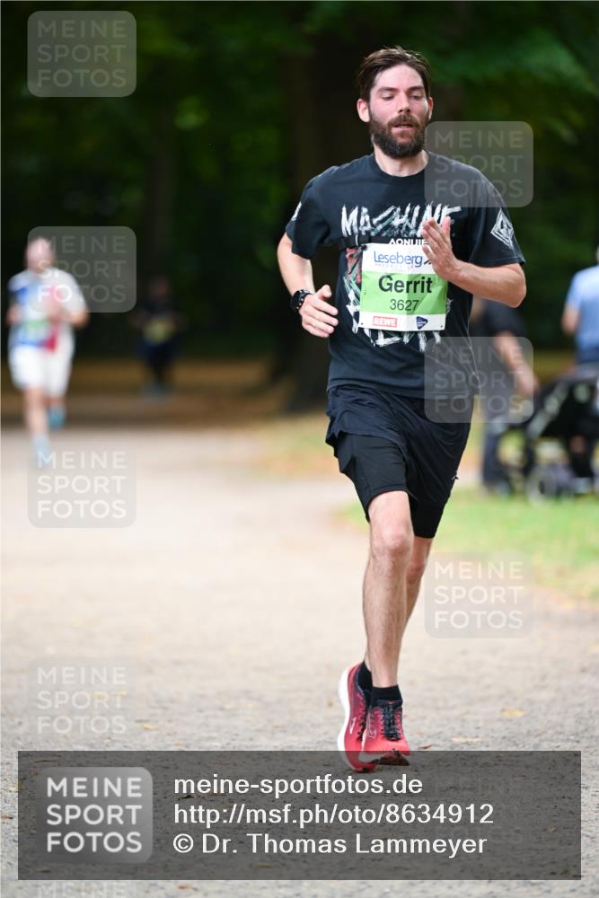 31.08.2025 - 21. Blankeneser Heldenlauf Dr. Thomas Lammeyer http://msf.ph/oto/8634912 31.08.2025 10:36:07 Laufen 3627 meine-sportfotos.de