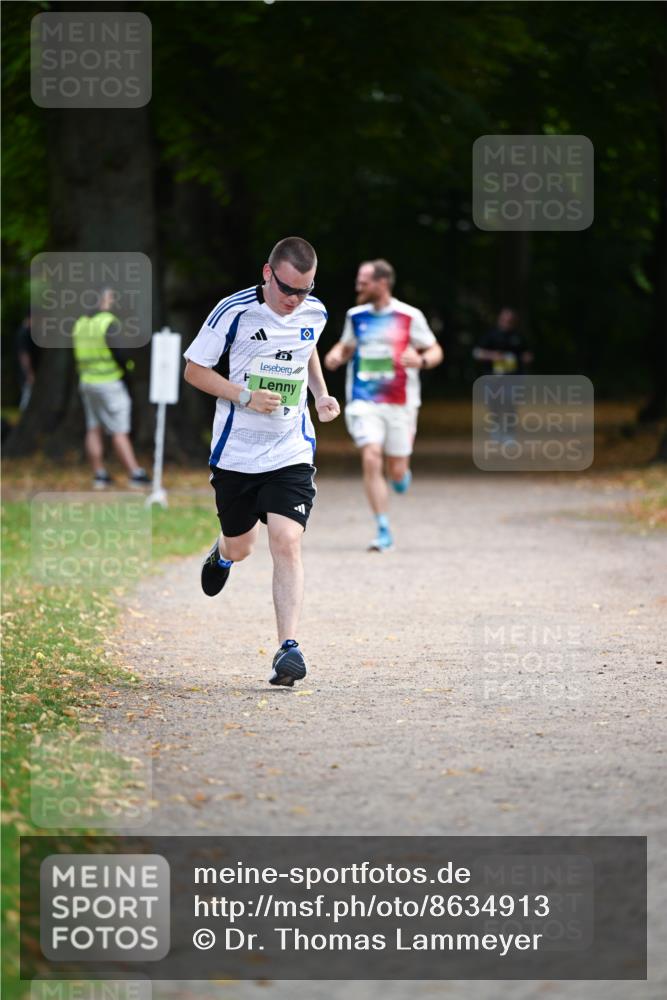 31.08.2025 - 21. Blankeneser Heldenlauf Dr. Thomas Lammeyer http://msf.ph/oto/8634913 31.08.2025 10:36:08 Laufen 16 meine-sportfotos.de
