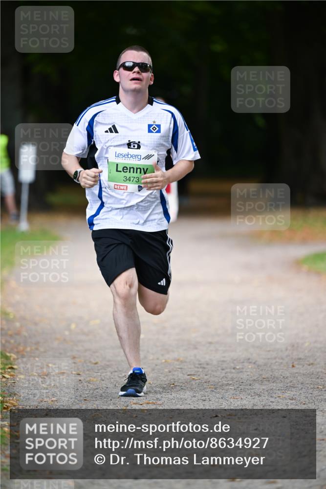 31.08.2025 - 21. Blankeneser Heldenlauf Dr. Thomas Lammeyer http://msf.ph/oto/8634927 31.08.2025 10:36:10 Laufen 3473 meine-sportfotos.de