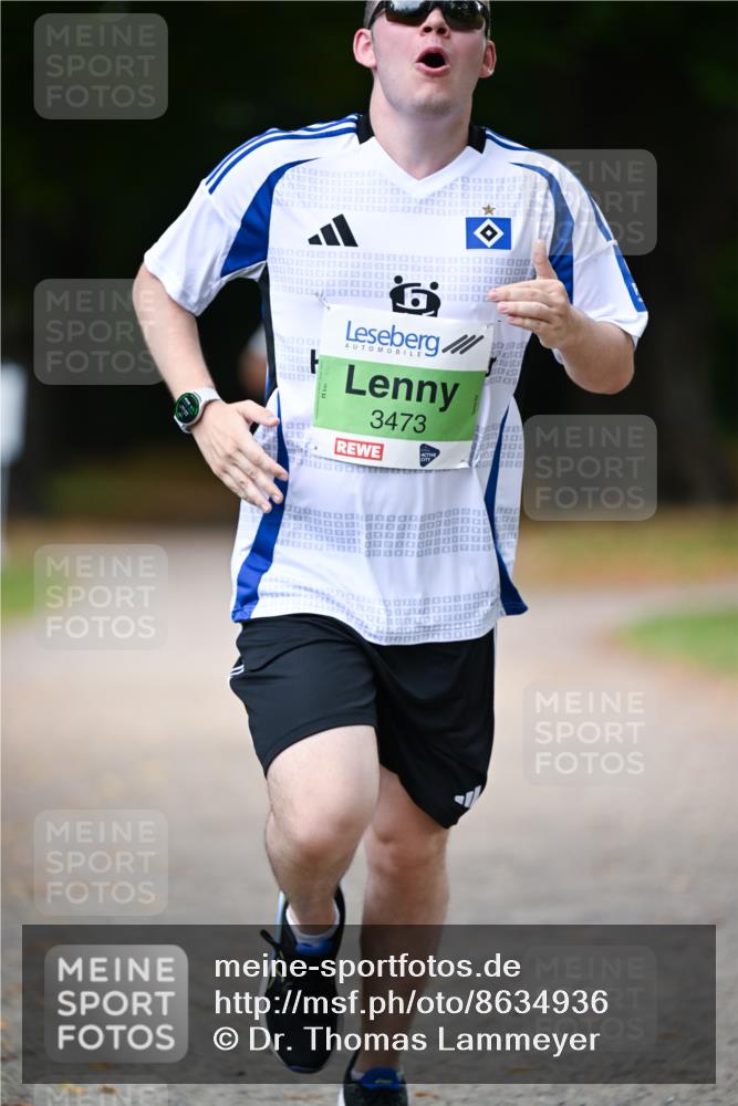 31.08.2025 - 21. Blankeneser Heldenlauf Dr. Thomas Lammeyer http://msf.ph/oto/8634936 31.08.2025 10:36:11 Laufen 1070, 15, 3473, 9, 00, 1 meine-sportfotos.de
