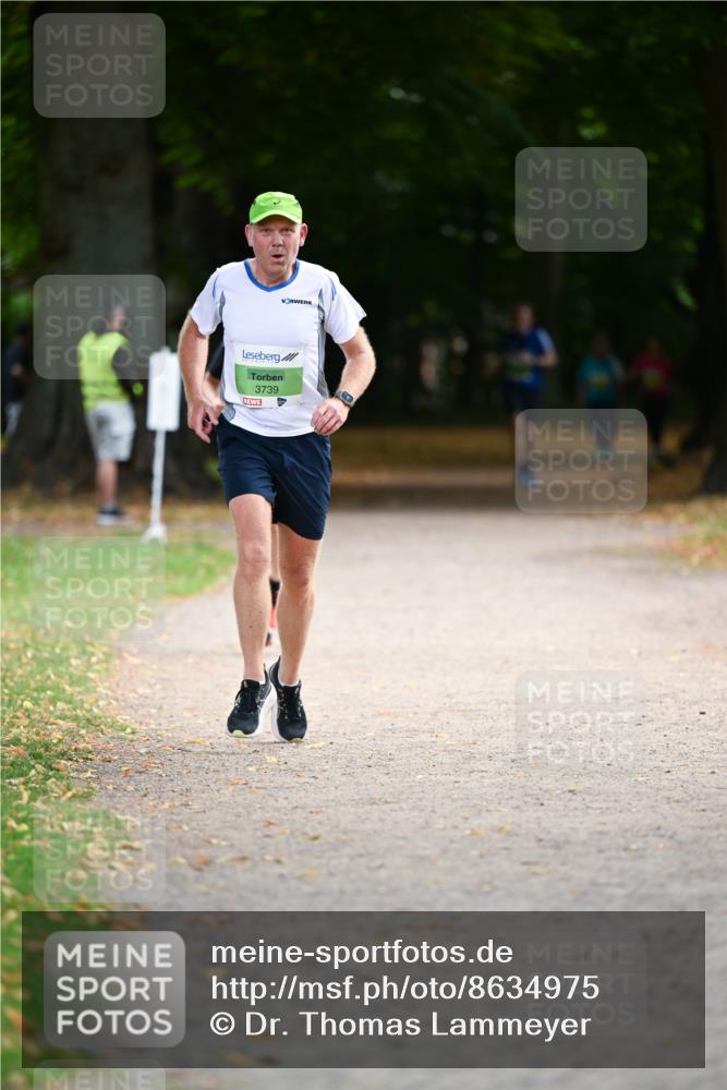 31.08.2025 - 21. Blankeneser Heldenlauf Dr. Thomas Lammeyer http://msf.ph/oto/8634975 31.08.2025 10:36:36 Laufen 3739 meine-sportfotos.de