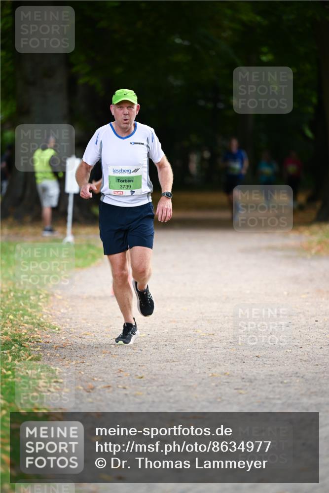 31.08.2025 - 21. Blankeneser Heldenlauf Dr. Thomas Lammeyer http://msf.ph/oto/8634977 31.08.2025 10:36:36 Laufen 3739 meine-sportfotos.de