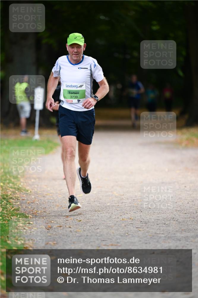 31.08.2025 - 21. Blankeneser Heldenlauf Dr. Thomas Lammeyer http://msf.ph/oto/8634981 31.08.2025 10:36:37 Laufen 3739 meine-sportfotos.de