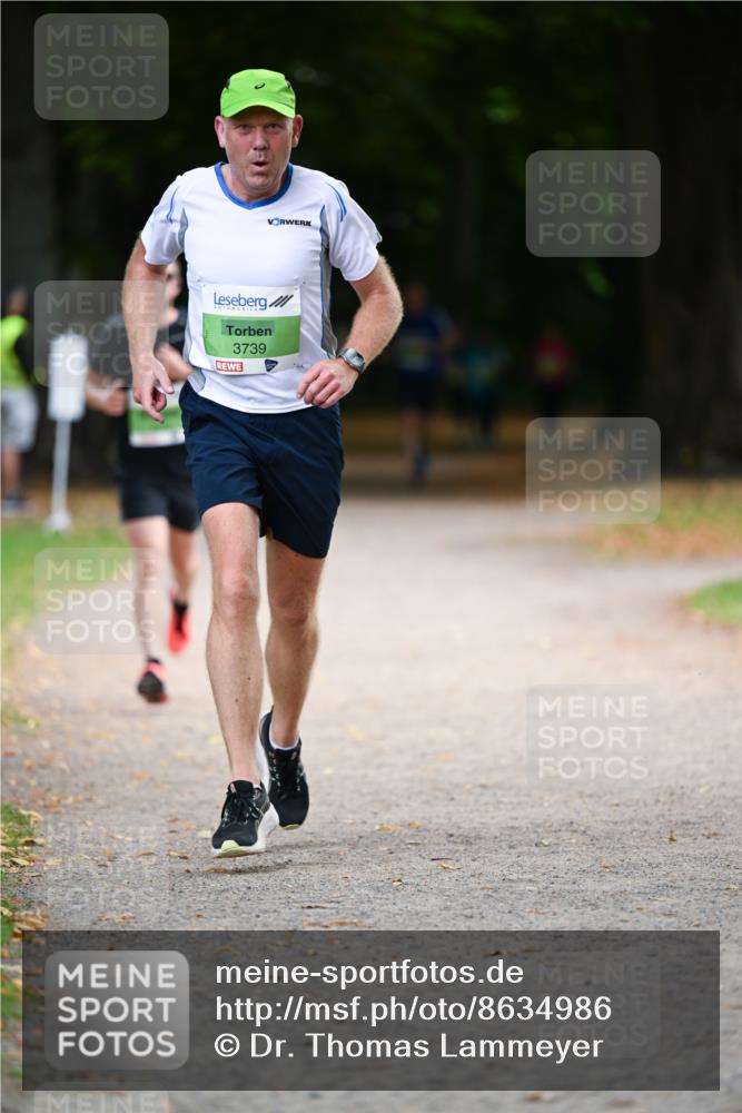 31.08.2025 - 21. Blankeneser Heldenlauf Dr. Thomas Lammeyer http://msf.ph/oto/8634986 31.08.2025 10:36:38 Laufen 3739 meine-sportfotos.de
