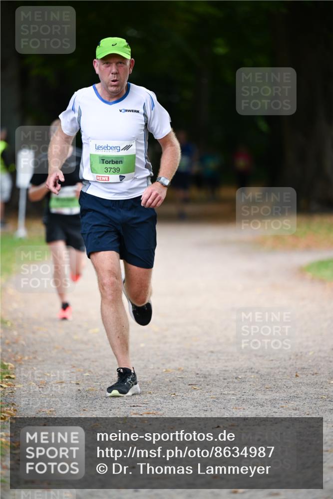 31.08.2025 - 21. Blankeneser Heldenlauf Dr. Thomas Lammeyer http://msf.ph/oto/8634987 31.08.2025 10:36:38 Laufen 3739 meine-sportfotos.de