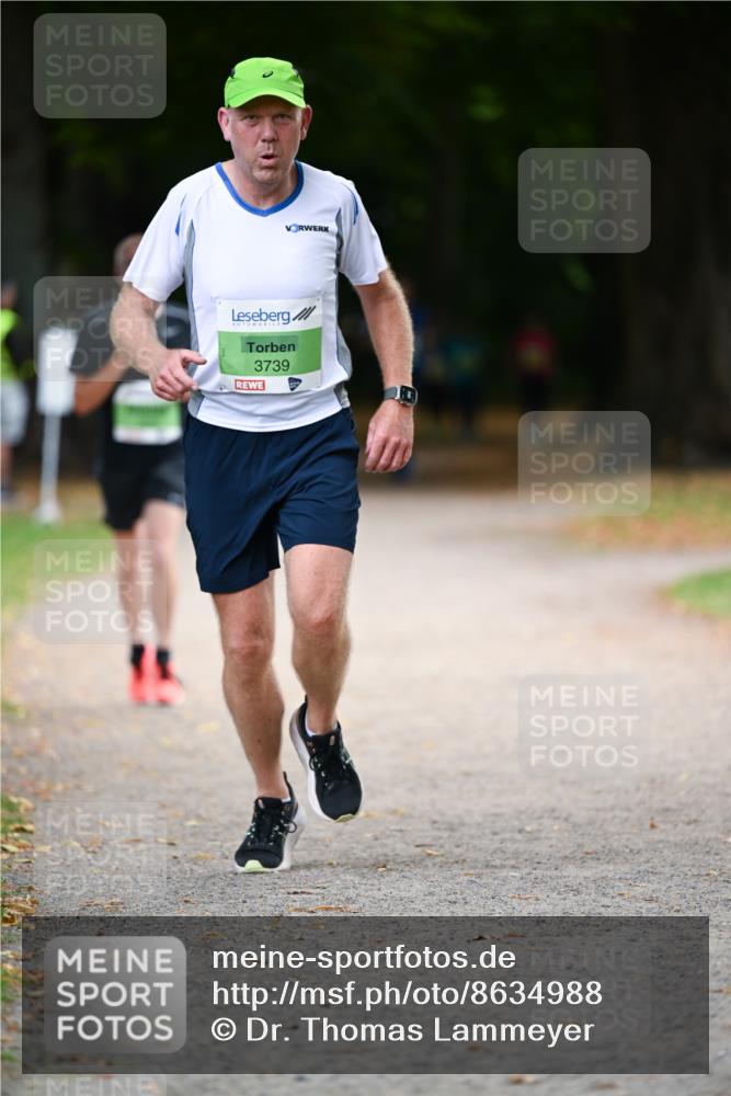 31.08.2025 - 21. Blankeneser Heldenlauf Dr. Thomas Lammeyer http://msf.ph/oto/8634988 31.08.2025 10:36:38 Laufen 3739 meine-sportfotos.de