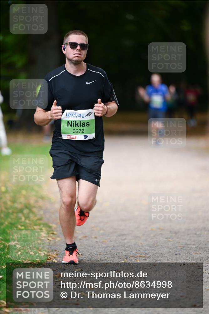 31.08.2025 - 21. Blankeneser Heldenlauf Dr. Thomas Lammeyer http://msf.ph/oto/8634998 31.08.2025 10:36:41 Laufen 3272 meine-sportfotos.de