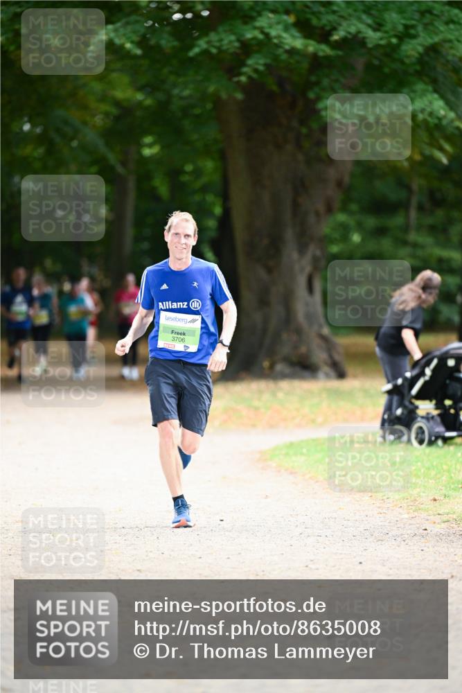 31.08.2025 - 21. Blankeneser Heldenlauf Dr. Thomas Lammeyer http://msf.ph/oto/8635008 31.08.2025 10:36:46 Laufen 3706 meine-sportfotos.de