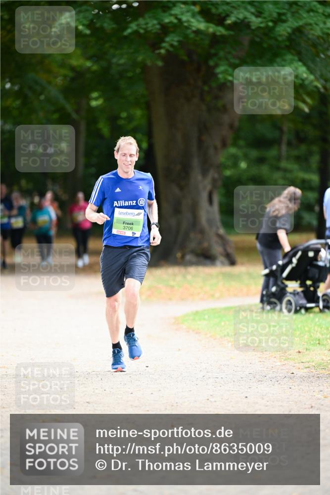 31.08.2025 - 21. Blankeneser Heldenlauf Dr. Thomas Lammeyer http://msf.ph/oto/8635009 31.08.2025 10:36:46 Laufen 3706 meine-sportfotos.de