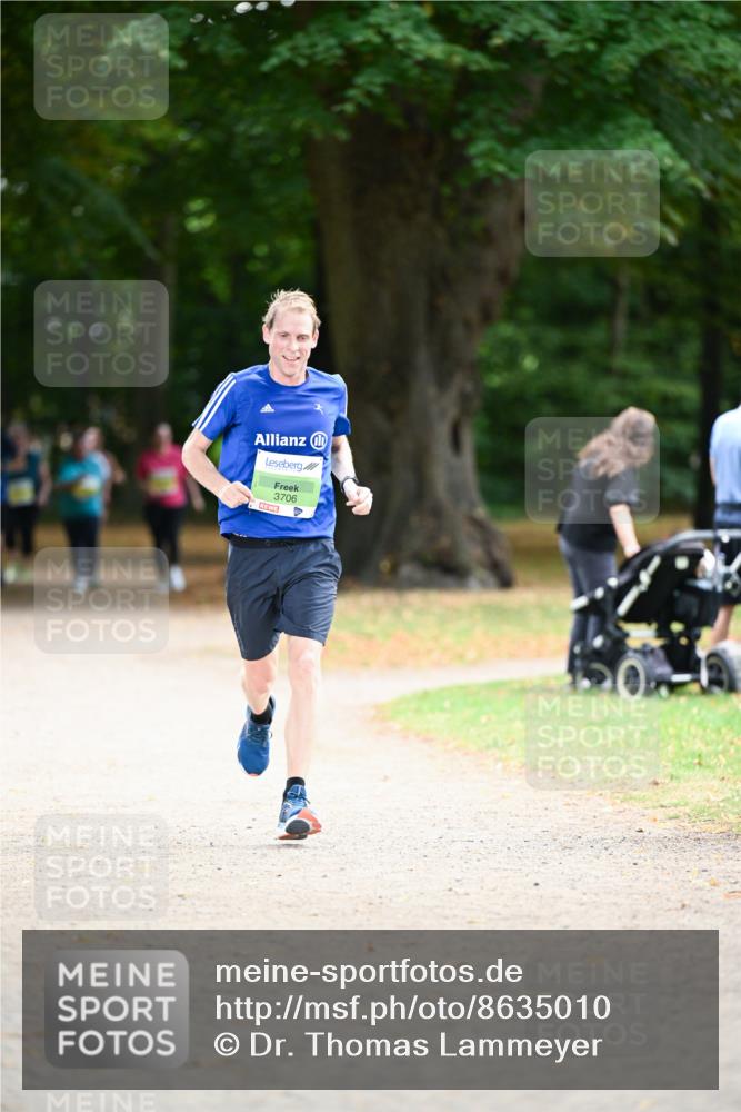 31.08.2025 - 21. Blankeneser Heldenlauf Dr. Thomas Lammeyer http://msf.ph/oto/8635010 31.08.2025 10:36:47 Laufen 3706 meine-sportfotos.de