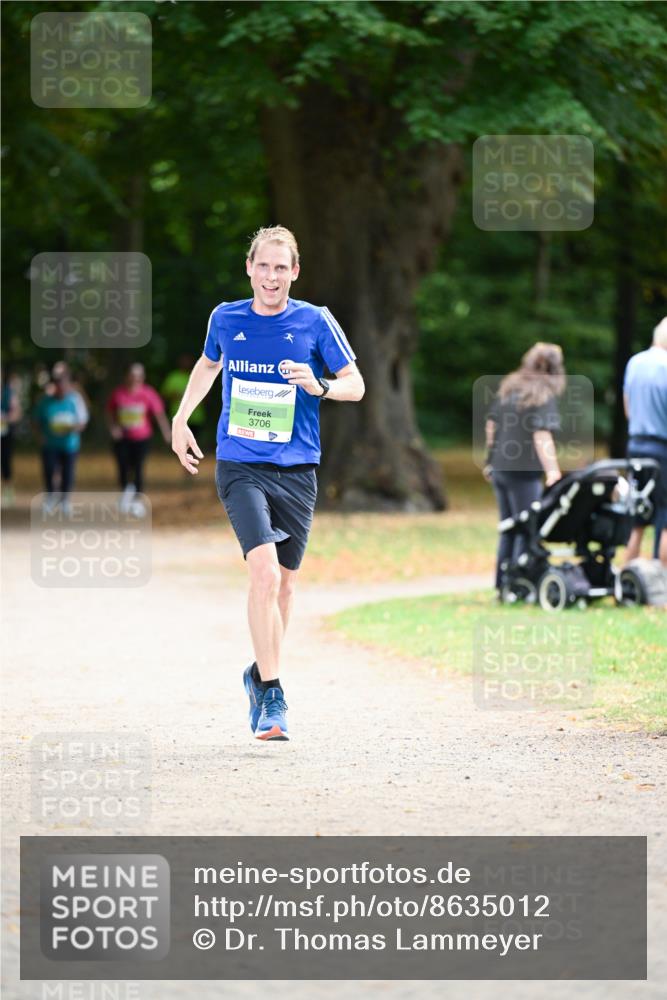 31.08.2025 - 21. Blankeneser Heldenlauf Dr. Thomas Lammeyer http://msf.ph/oto/8635012 31.08.2025 10:36:47 Laufen 3706 meine-sportfotos.de