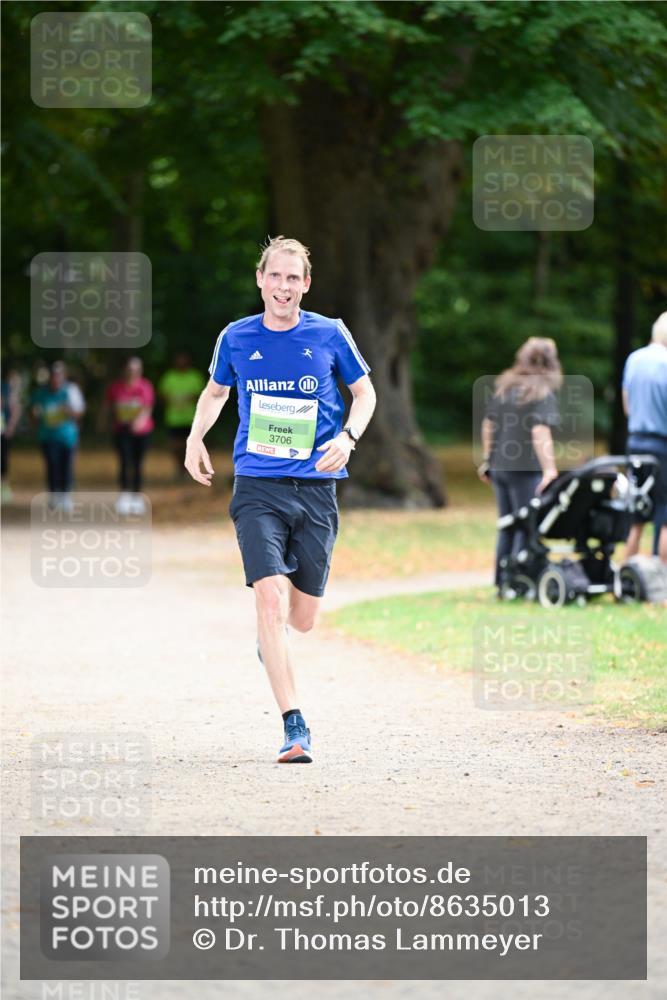 31.08.2025 - 21. Blankeneser Heldenlauf Dr. Thomas Lammeyer http://msf.ph/oto/8635013 31.08.2025 10:36:47 Laufen 3706 meine-sportfotos.de