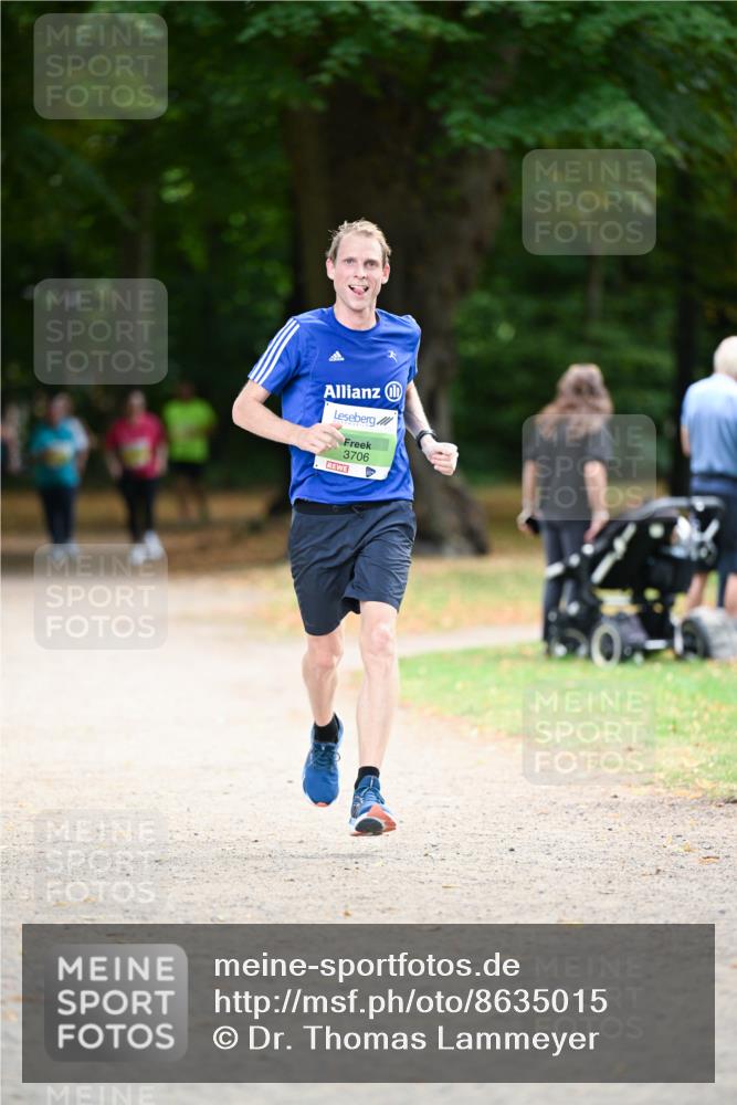 31.08.2025 - 21. Blankeneser Heldenlauf Dr. Thomas Lammeyer http://msf.ph/oto/8635015 31.08.2025 10:36:47 Laufen 3706, 0 meine-sportfotos.de