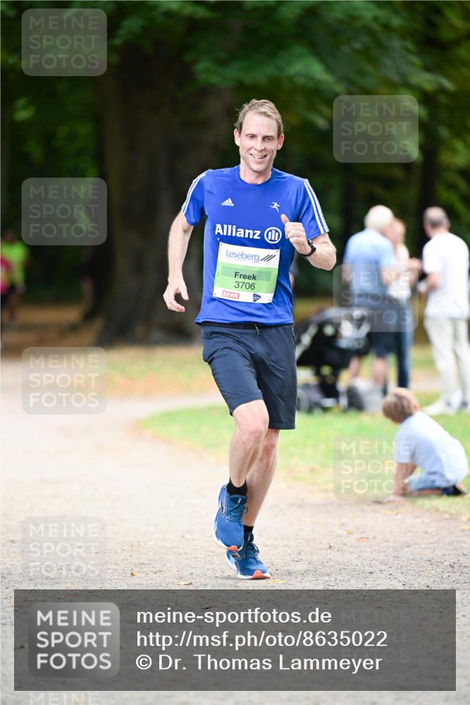 31.08.2025 - 21. Blankeneser Heldenlauf Dr. Thomas Lammeyer http://msf.ph/oto/8635022 31.08.2025 10:36:48 Laufen 3706 meine-sportfotos.de