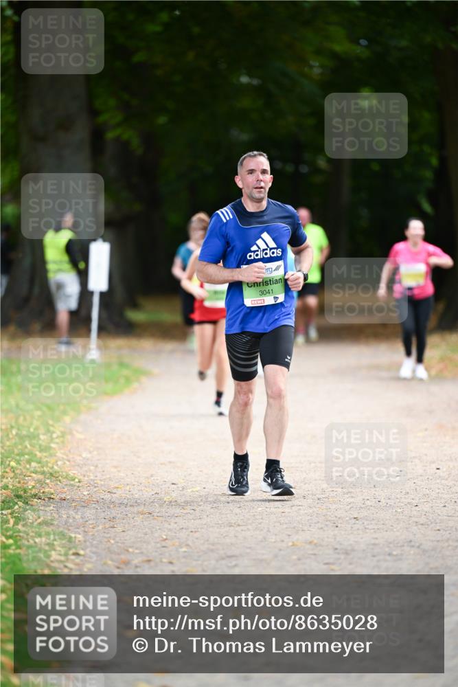 31.08.2025 - 21. Blankeneser Heldenlauf Dr. Thomas Lammeyer http://msf.ph/oto/8635028 31.08.2025 10:36:57 Laufen 3041 meine-sportfotos.de
