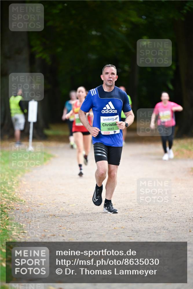 31.08.2025 - 21. Blankeneser Heldenlauf Dr. Thomas Lammeyer http://msf.ph/oto/8635030 31.08.2025 10:36:57 Laufen 3041 meine-sportfotos.de