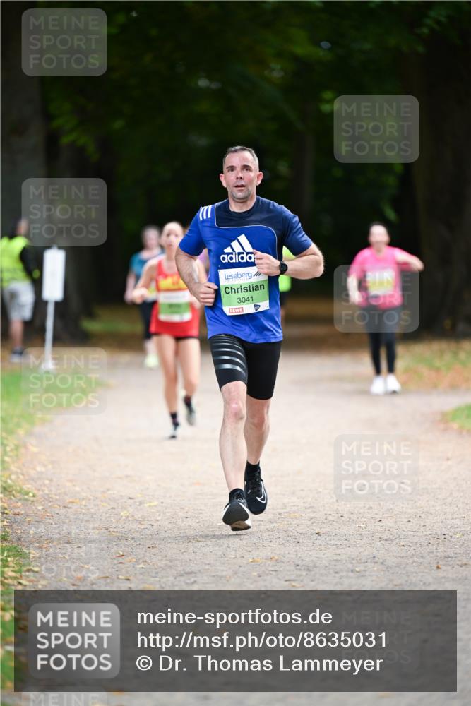 31.08.2025 - 21. Blankeneser Heldenlauf Dr. Thomas Lammeyer http://msf.ph/oto/8635031 31.08.2025 10:36:57 Laufen 3041 meine-sportfotos.de