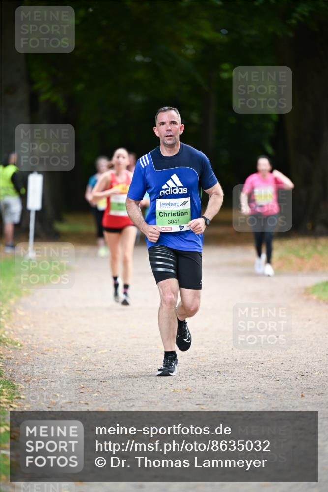 31.08.2025 - 21. Blankeneser Heldenlauf Dr. Thomas Lammeyer http://msf.ph/oto/8635032 31.08.2025 10:36:57 Laufen 3041 meine-sportfotos.de
