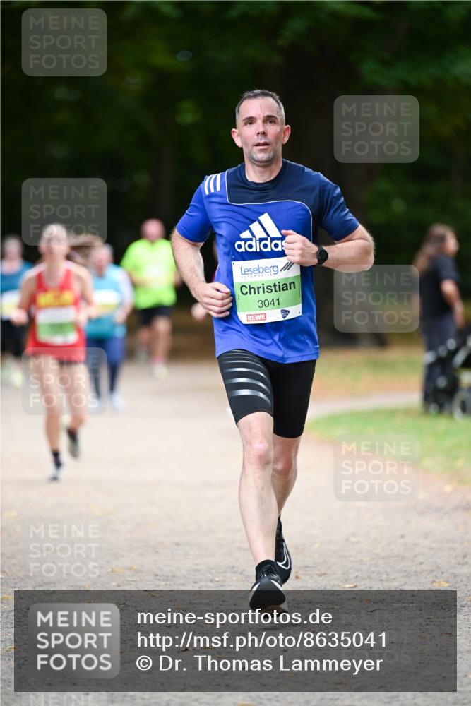 31.08.2025 - 21. Blankeneser Heldenlauf Dr. Thomas Lammeyer http://msf.ph/oto/8635041 31.08.2025 10:36:59 Laufen 3041 meine-sportfotos.de
