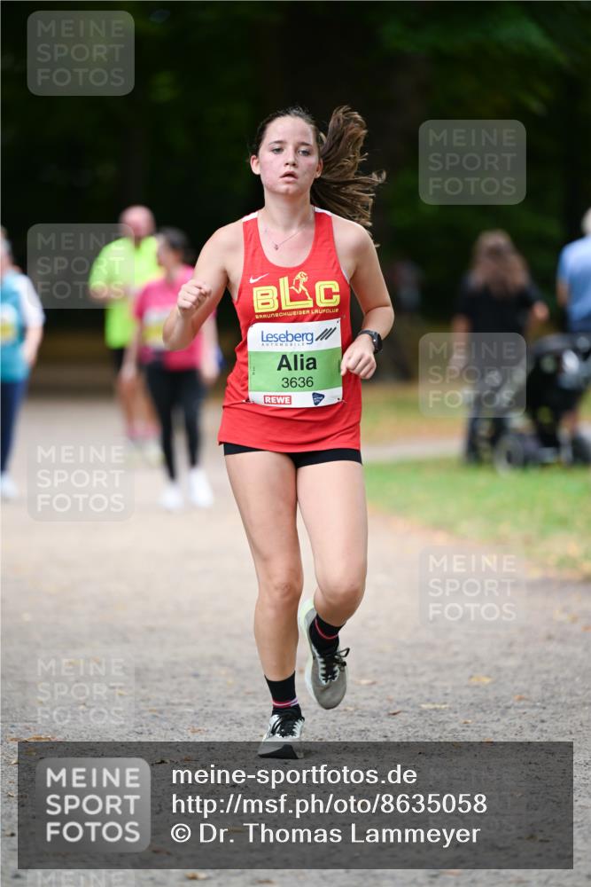 31.08.2025 - 21. Blankeneser Heldenlauf Dr. Thomas Lammeyer http://msf.ph/oto/8635058 31.08.2025 10:37:02 Laufen 3636 meine-sportfotos.de