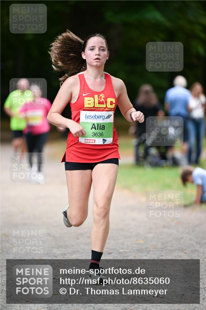 31.08.2025 - 21. Blankeneser Heldenlauf Dr. Thomas Lammeyer http://msf.ph/oto/8635060 31.08.2025 10:37:02 Laufen 3636 meine-sportfotos.de