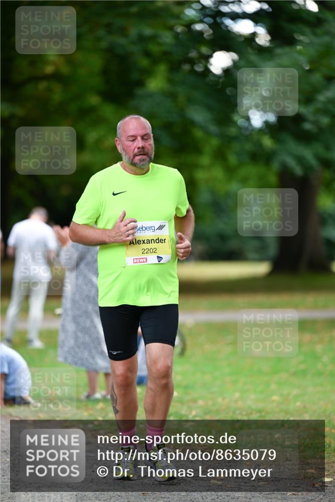 31.08.2025 - 21. Blankeneser Heldenlauf Dr. Thomas Lammeyer http://msf.ph/oto/8635079 31.08.2025 10:37:10 Laufen 2202 meine-sportfotos.de