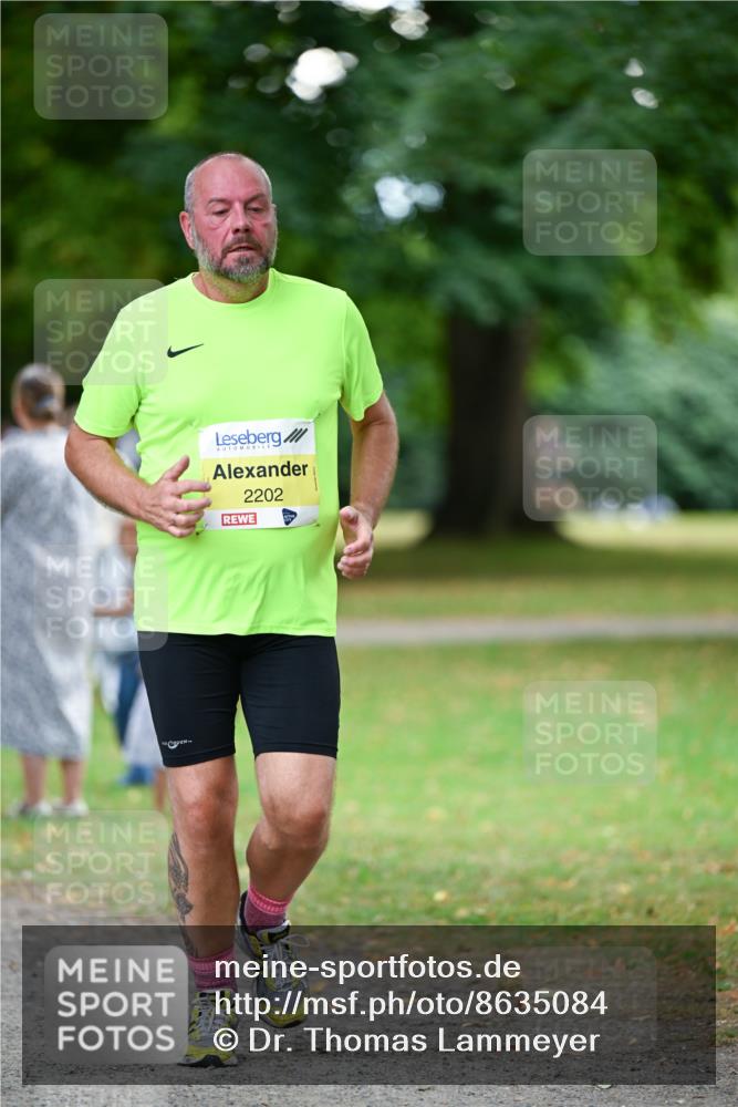 31.08.2025 - 21. Blankeneser Heldenlauf Dr. Thomas Lammeyer http://msf.ph/oto/8635084 31.08.2025 10:37:11 Laufen 2202 meine-sportfotos.de