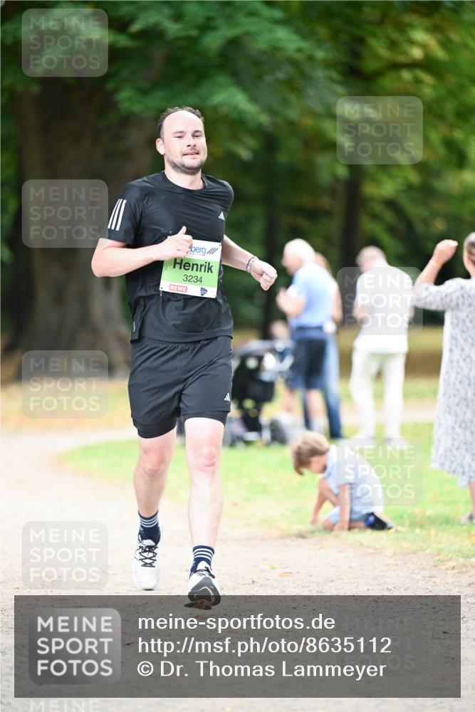 31.08.2025 - 21. Blankeneser Heldenlauf Dr. Thomas Lammeyer http://msf.ph/oto/8635112 31.08.2025 10:37:18 Laufen 3234 meine-sportfotos.de