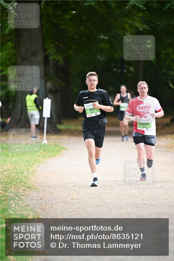 31.08.2025 - 21. Blankeneser Heldenlauf Dr. Thomas Lammeyer http://msf.ph/oto/8635121 31.08.2025 10:37:22 Laufen 3371, 3525 meine-sportfotos.de