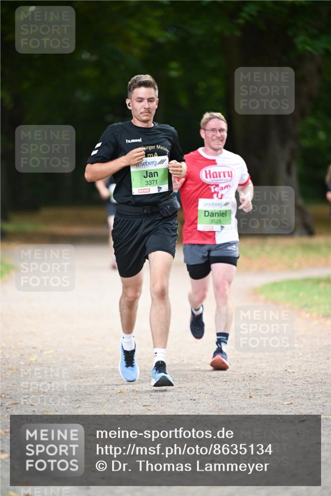 31.08.2025 - 21. Blankeneser Heldenlauf Dr. Thomas Lammeyer http://msf.ph/oto/8635134 31.08.2025 10:37:23 Laufen 3371, 3525 meine-sportfotos.de