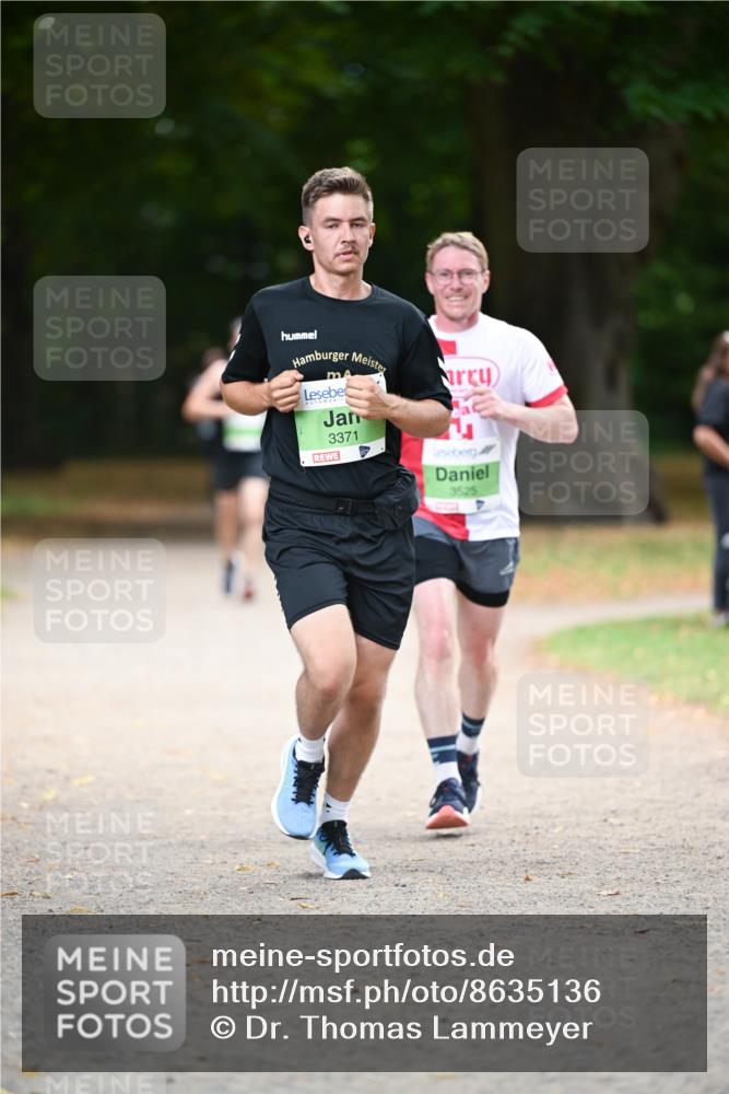 31.08.2025 - 21. Blankeneser Heldenlauf Dr. Thomas Lammeyer http://msf.ph/oto/8635136 31.08.2025 10:37:24 Laufen 3371, 3525 meine-sportfotos.de