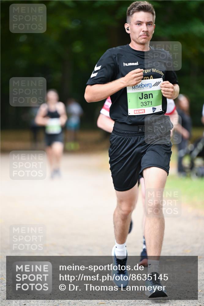 31.08.2025 - 21. Blankeneser Heldenlauf Dr. Thomas Lammeyer http://msf.ph/oto/8635145 31.08.2025 10:37:25 Laufen 3371 meine-sportfotos.de