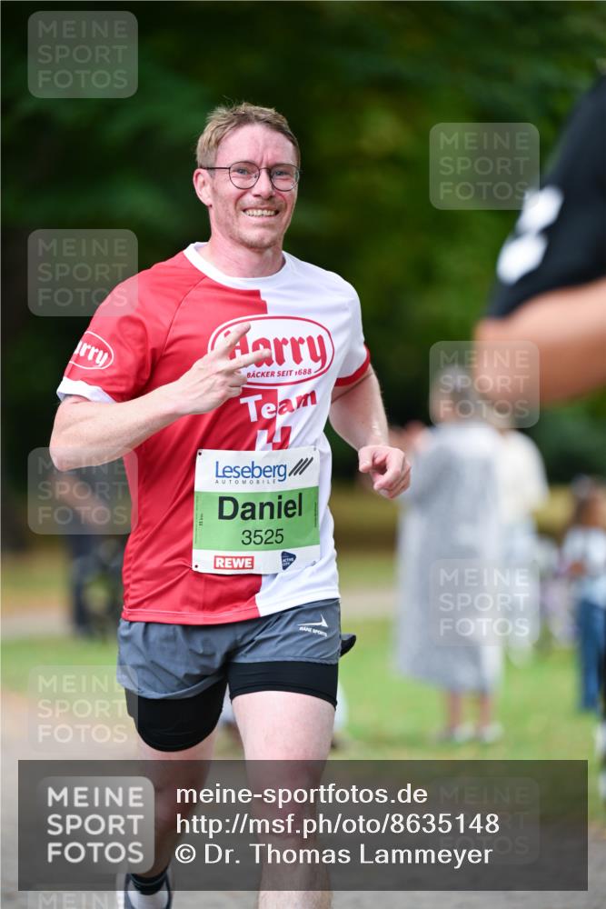 31.08.2025 - 21. Blankeneser Heldenlauf Dr. Thomas Lammeyer http://msf.ph/oto/8635148 31.08.2025 10:37:26 Laufen 1688, 3525 meine-sportfotos.de