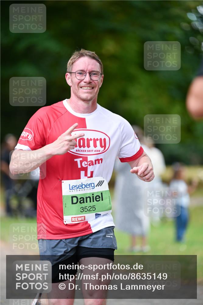 31.08.2025 - 21. Blankeneser Heldenlauf Dr. Thomas Lammeyer http://msf.ph/oto/8635149 31.08.2025 10:37:26 Laufen 1688, 3525 meine-sportfotos.de
