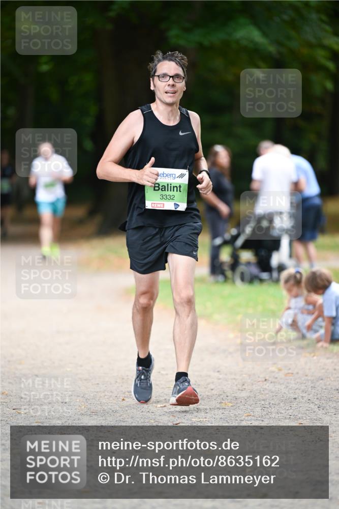 31.08.2025 - 21. Blankeneser Heldenlauf Dr. Thomas Lammeyer http://msf.ph/oto/8635162 31.08.2025 10:37:30 Laufen 3332 meine-sportfotos.de