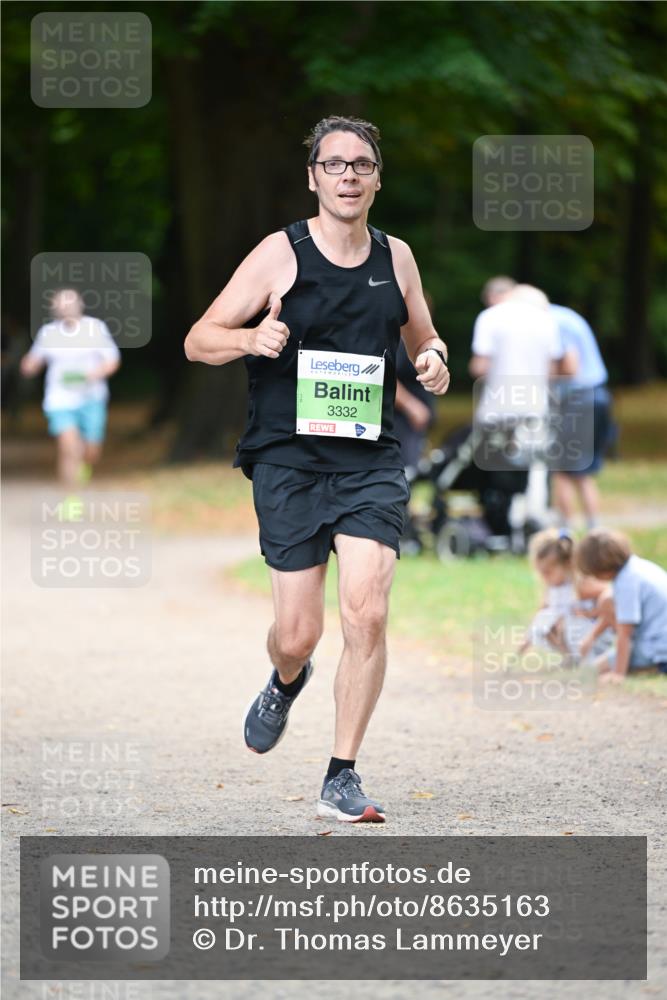 31.08.2025 - 21. Blankeneser Heldenlauf Dr. Thomas Lammeyer http://msf.ph/oto/8635163 31.08.2025 10:37:30 Laufen 3332 meine-sportfotos.de