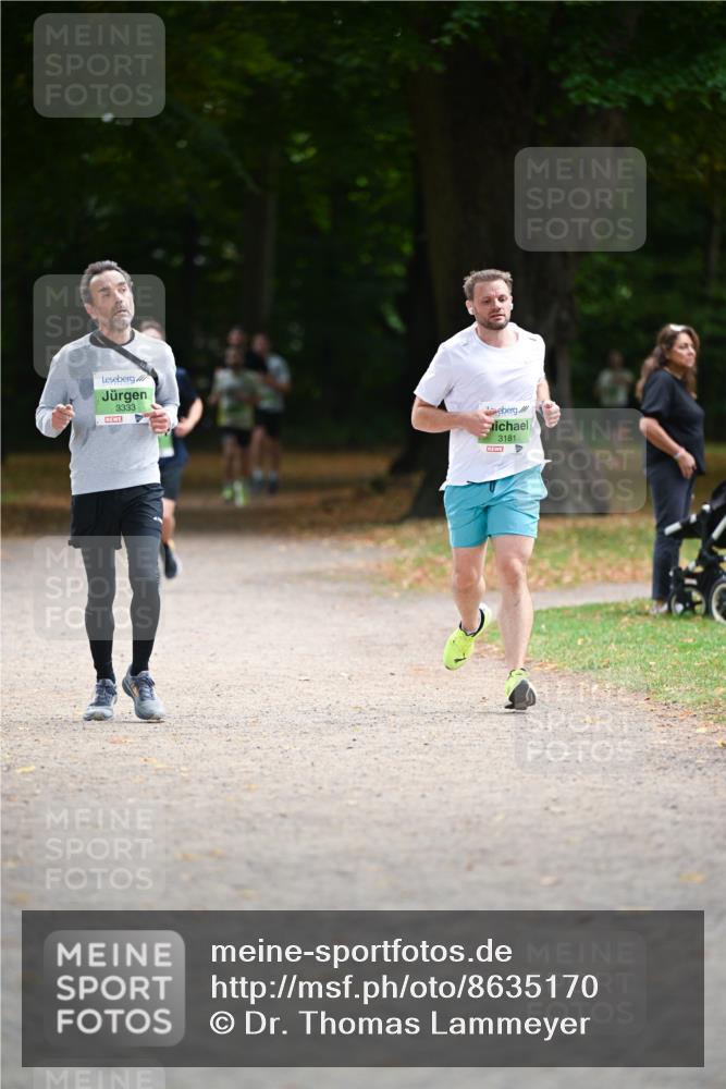 31.08.2025 - 21. Blankeneser Heldenlauf Dr. Thomas Lammeyer http://msf.ph/oto/8635170 31.08.2025 10:37:36 Laufen 3333, 3181 meine-sportfotos.de