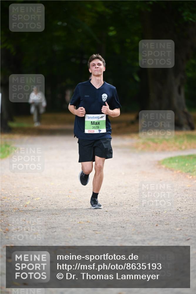 31.08.2025 - 21. Blankeneser Heldenlauf Dr. Thomas Lammeyer http://msf.ph/oto/8635193 31.08.2025 10:37:42 Laufen 3579 meine-sportfotos.de