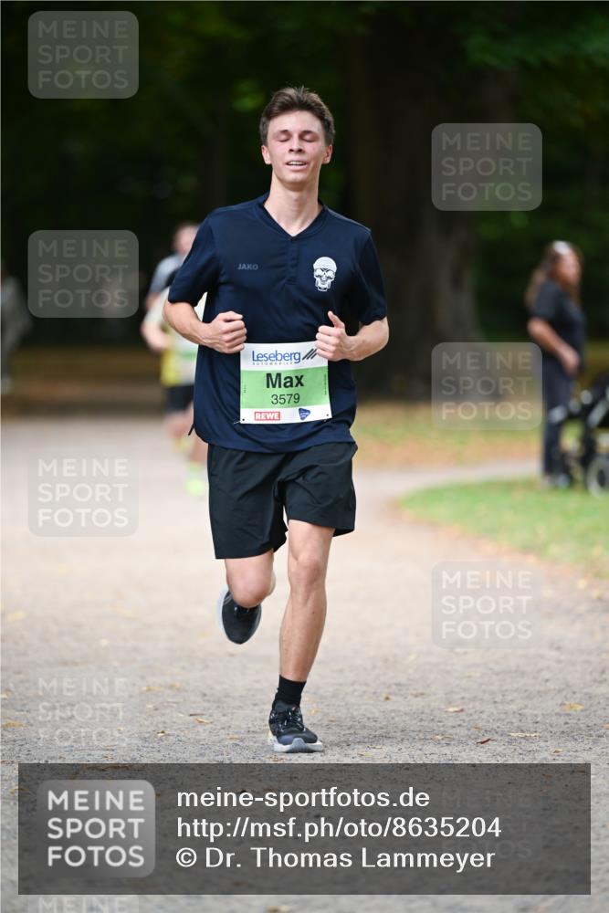 31.08.2025 - 21. Blankeneser Heldenlauf Dr. Thomas Lammeyer http://msf.ph/oto/8635204 31.08.2025 10:37:43 Laufen 3579 meine-sportfotos.de