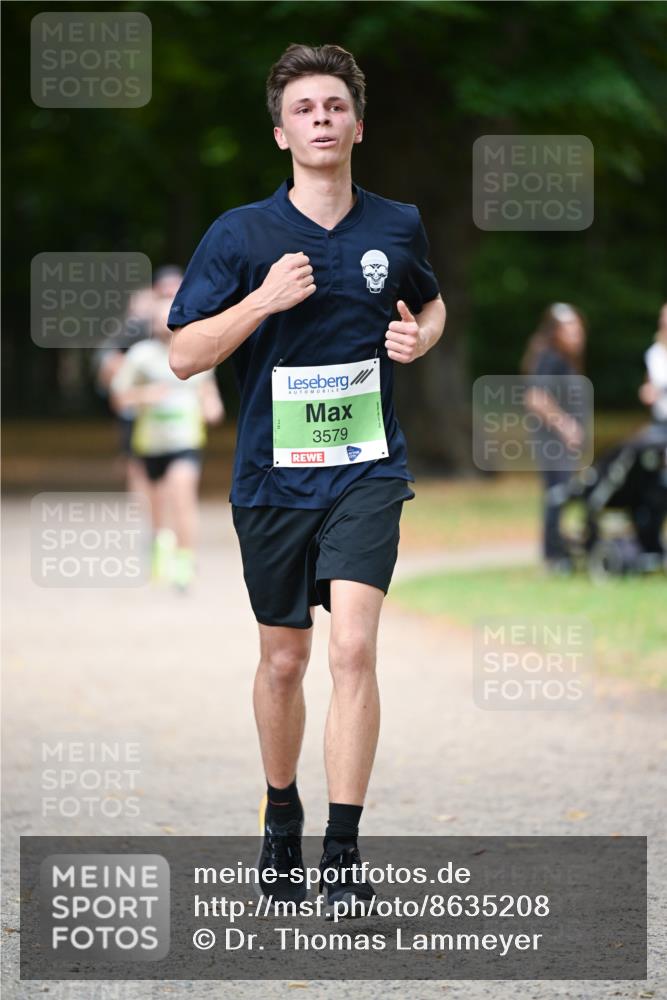 31.08.2025 - 21. Blankeneser Heldenlauf Dr. Thomas Lammeyer http://msf.ph/oto/8635208 31.08.2025 10:37:44 Laufen 3579 meine-sportfotos.de