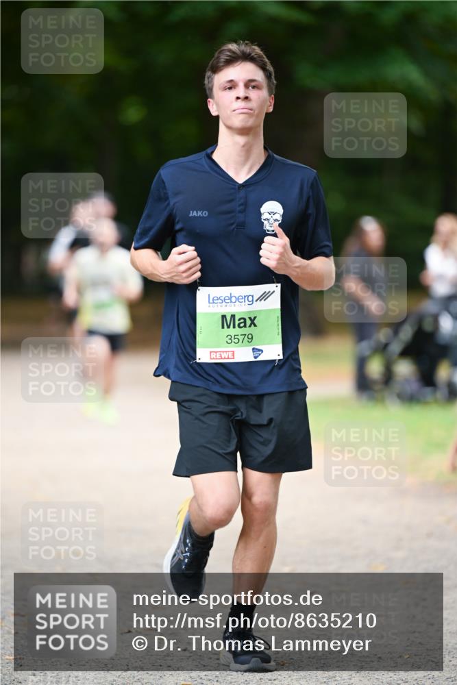 31.08.2025 - 21. Blankeneser Heldenlauf Dr. Thomas Lammeyer http://msf.ph/oto/8635210 31.08.2025 10:37:44 Laufen 3579 meine-sportfotos.de
